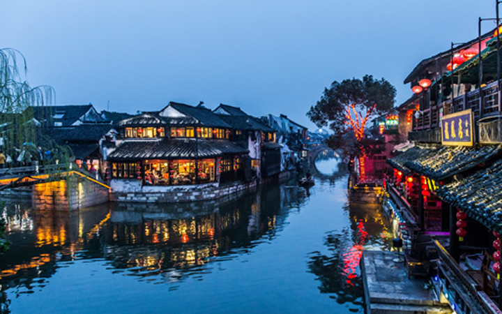 旅游网站开发方案